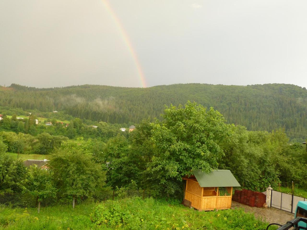 Affittacamere Лелека Dilyatyn Esterno foto